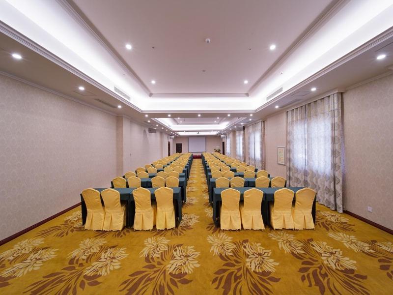 Vienna Classic Hotel Shizhongshan Avenue Jiujiang  ภายนอก รูปภาพ